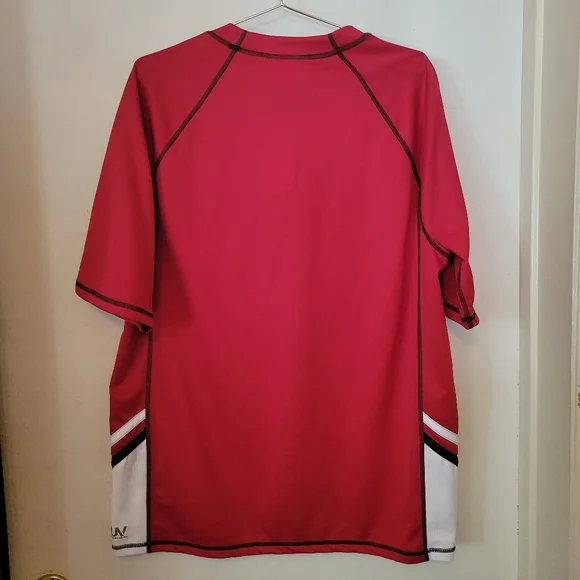 NWT Speedo Men's Swim Shirt - Picture 2 of 7